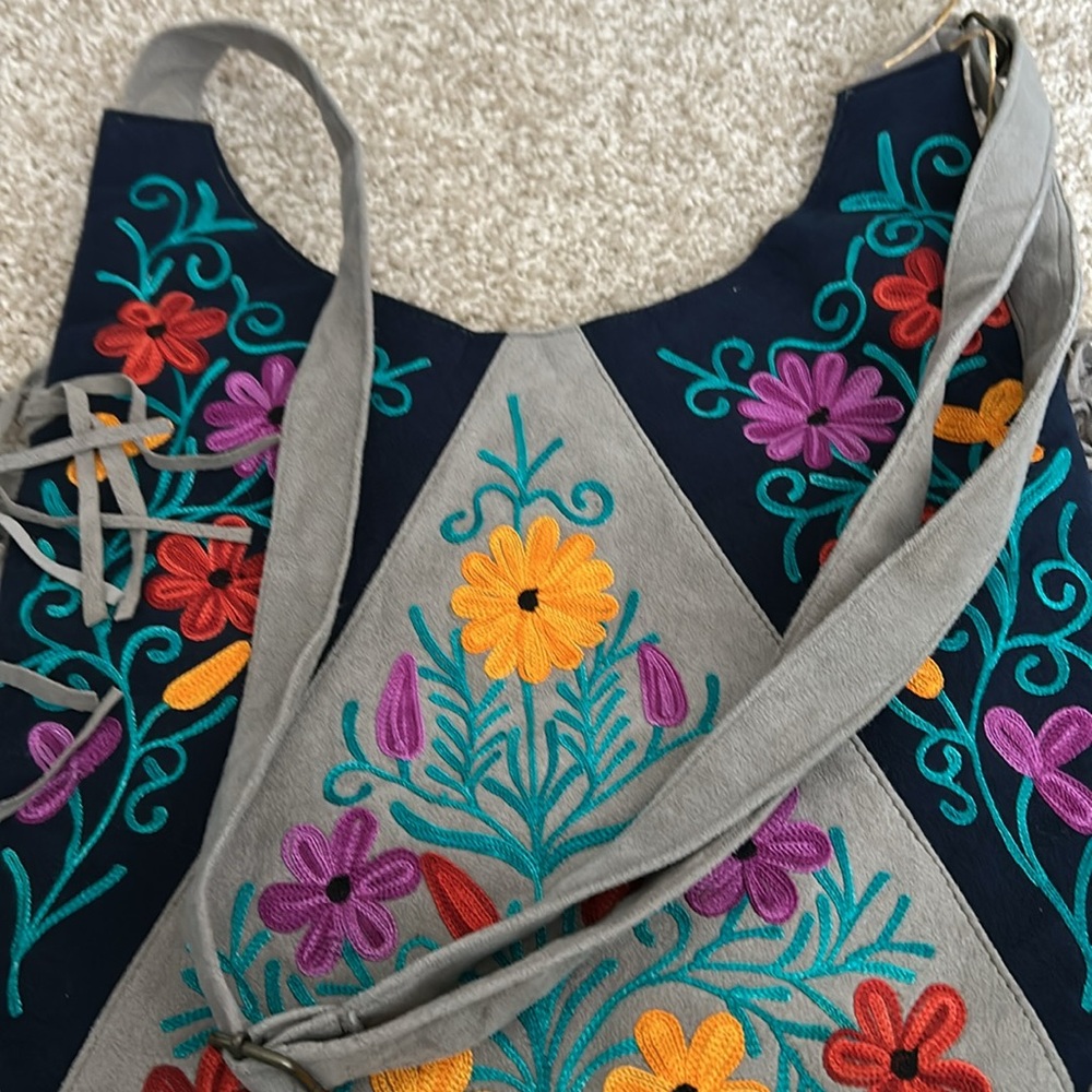 Shoulder Purse - Picture 3 of 4